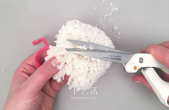 毛线球创意DIY 手工做一只超萌带披风的狗狗(图3)