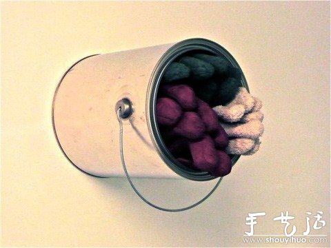 废弃涂料桶制作衣帽架的环保小制作(图3)