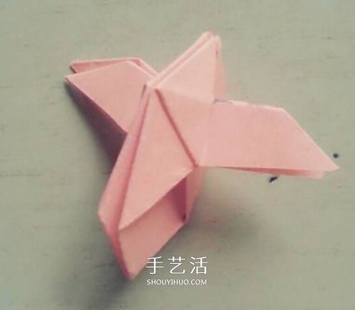 带翅膀气球的折法图解 折纸有翅膀的气球教程(图10) 带翅膀气球的折法图解 折纸有翅膀的气球教程(图10)