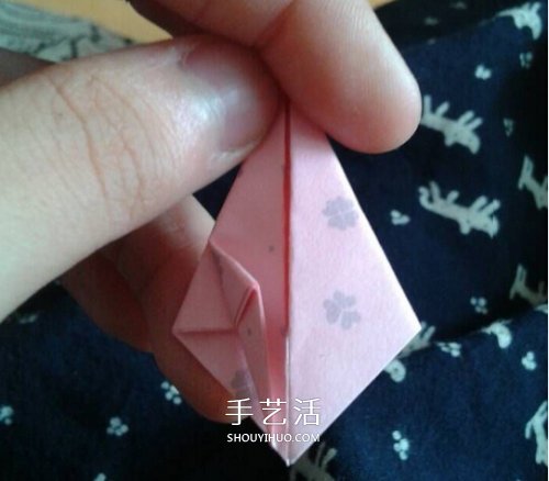 简单又可爱桃子折纸 儿童手工桃子的折法(图3) 简单又可爱桃子折纸 儿童手工桃子的折法(图3)