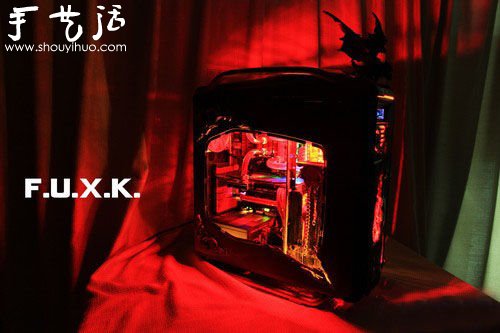 魔兽玩家DIY酷炫WOW主题机箱(图7) 魔兽玩家DIY酷炫WOW主题机箱(图7)