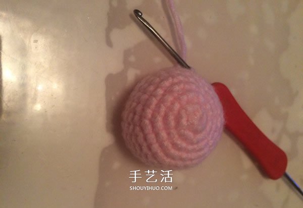 粉嫩鹿头怎么钩图解 钩织可爱小鹿的方法步骤(图5)
