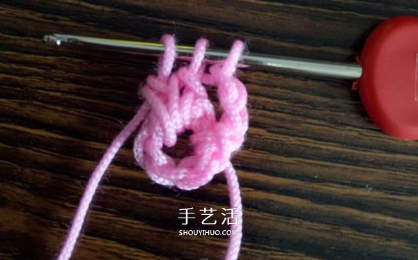 精美花样图案钩织方法 换线多色花样钩法(图6) 精美花样图案钩织方法 换线多色花样钩法(图6)