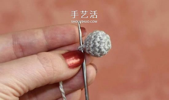 钩织蜻蜓的钩法图解 可用作衣物上的漂亮装饰(图2) 钩织蜻蜓的钩法图解 可用作衣物上的漂亮装饰(图2)
