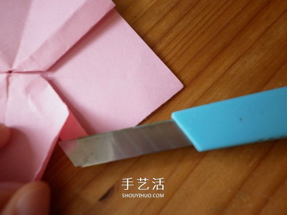 简单易学的折纸蝴蝶结 正方形纸折蝴蝶结折法(图9)