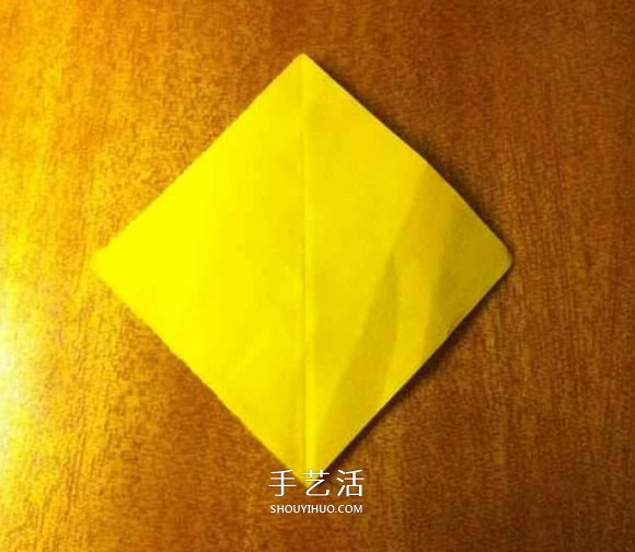 幼儿枫叶的折纸方法 简单折叠枫叶图解教程(图3) 幼儿枫叶的折纸方法 简单折叠枫叶图解教程(图3)