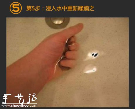 厕所恶搞——DIY超逼真的便便(图6)