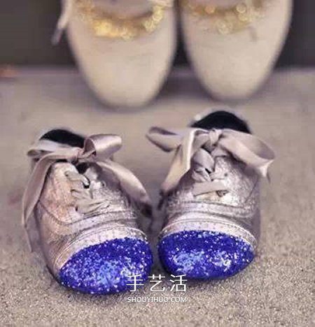 妈妈惊呼不可能!宝宝旧鞋子的翻新改造大全(图5) 妈妈惊呼不可能!宝宝旧鞋子的翻新改造大全(图5)