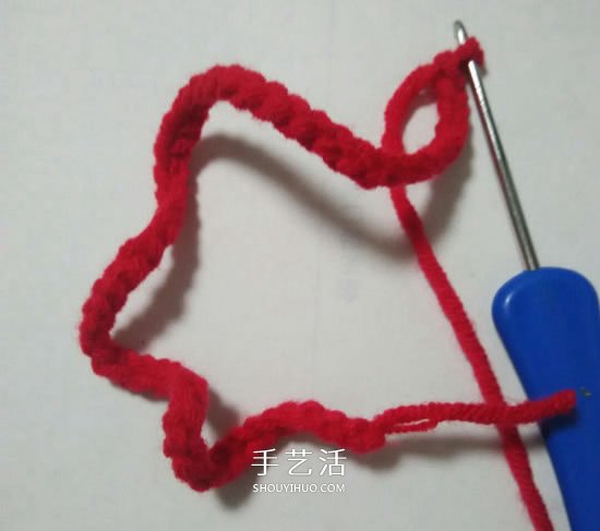 手工钩针编织圣诞花环挂饰的方法图解(图2) 手工钩针编织圣诞花环挂饰的方法图解(图2)