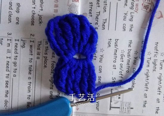 小巧可爱的装饰 手工钩针编织蝴蝶结的图解(图10) 小巧可爱的装饰 手工钩针编织蝴蝶结的图解(图10)