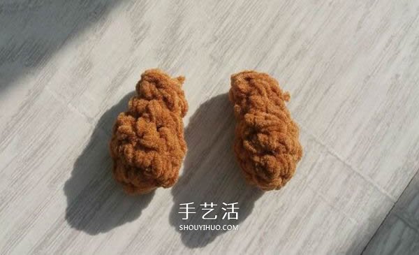毛线钩织小熊的方法 可爱小熊玩偶的钩法图解(图15) 毛线钩织小熊的方法 可爱小熊玩偶的钩法图解(图15)