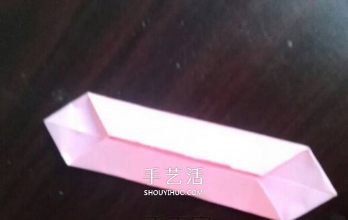 简单雪花的折叠方法 手工折纸雪花的图解教程(图2) 简单雪花的折叠方法 手工折纸雪花的图解教程(图2)
