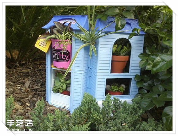 旧玩具手工改制花园里的“面包房”花盆架(图16) 旧玩具手工改制花园里的“面包房”花盆架(图16)