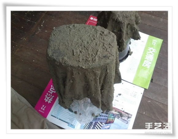 旧毛巾废物利用做花盆 水泥毛巾花盆手工制作(图11) 旧毛巾废物利用做花盆 水泥毛巾花盆手工制作(图11)