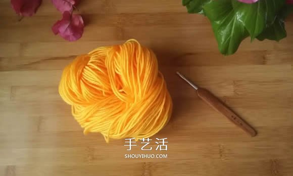 手工钩针编织单色花朵坐垫/杯垫的方法图解(图1) 手工钩针编织单色花朵坐垫/杯垫的方法图解(图1)