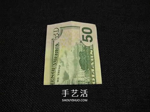 美元圣诞树的折法图解 纸币折纸圣诞树步骤(图3) 美元圣诞树的折法图解 纸币折纸圣诞树步骤(图3)