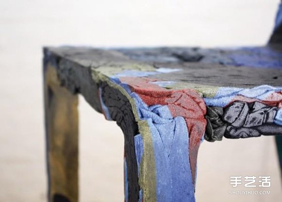 利用旧衣服制作椅子 用淘汰衣服做的椅子图片(图2) 利用旧衣服制作椅子 用淘汰衣服做的椅子图片(图2)
