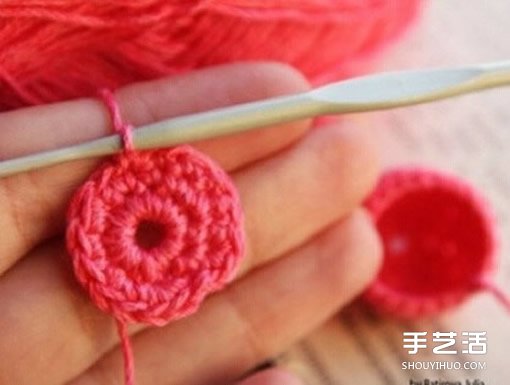 钩针爱心图解教程 立体爱心钩针制作步骤图(图2) 钩针爱心图解教程 立体爱心钩针制作步骤图(图2)