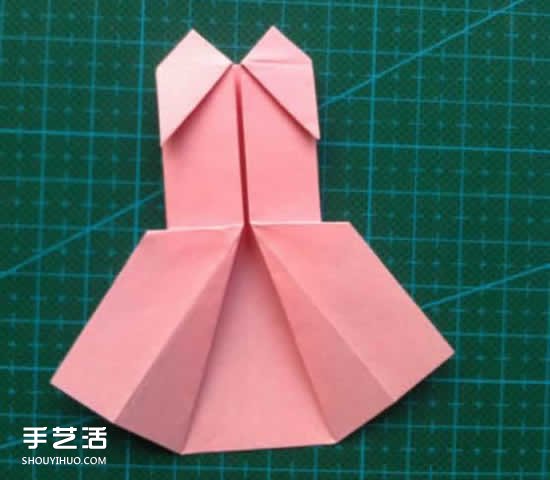儿童折纸裙子图解教程 简单小裙子的折叠方法(图14) 儿童折纸裙子图解教程 简单小裙子的折叠方法(图14)