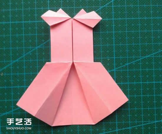 儿童折纸裙子图解教程 简单小裙子的折叠方法(图16) 儿童折纸裙子图解教程 简单小裙子的折叠方法(图16)