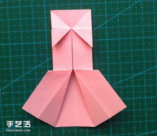 儿童折纸裙子图解教程 简单小裙子的折叠方法(图10) 儿童折纸裙子图解教程 简单小裙子的折叠方法(图10)
