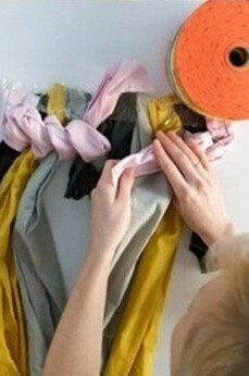 旧衣服/布条利用 手工编织漂亮地毯的步骤(图4) 旧衣服/布条利用 手工编织漂亮地毯的步骤(图4)