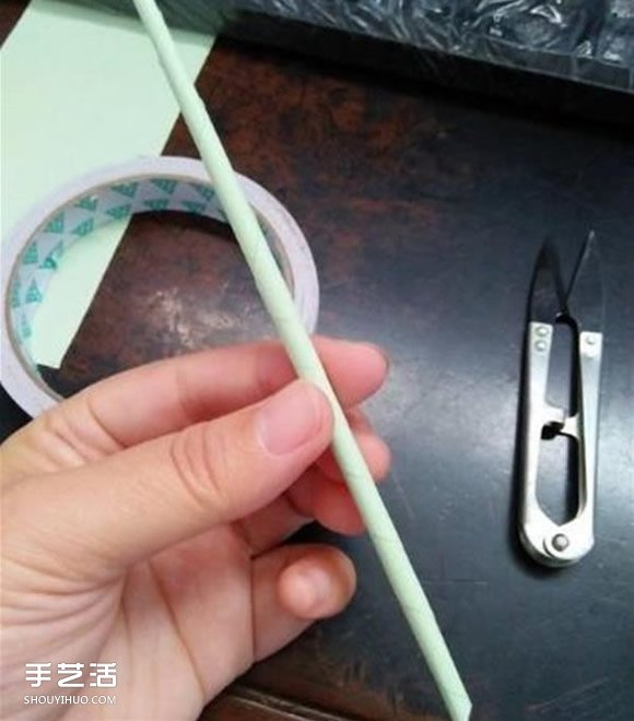 立体小雨伞的折法图解 儿童纸雨伞制作方法(图16)