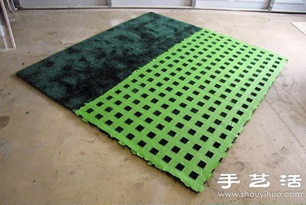 旧物改造创意:旧地毯简单手工DIY漂亮纹路(图1) 旧物改造创意:旧地毯简单手工DIY漂亮纹路(图1)