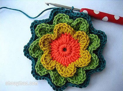 千层花的制作方法步骤 钩针千层花DIY图解教程(图12) 千层花的制作方法步骤 钩针千层花DIY图解教程(图12)