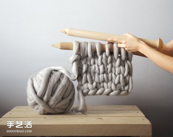 超厚羊毛线织出的针织品 格外的具有温暖感(图3) 超厚羊毛线织出的针织品 格外的具有温暖感(图3)