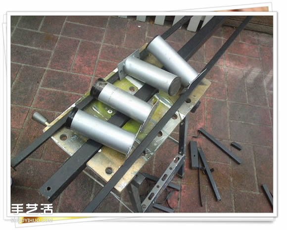 铁架子废物利用 DIY手工制作搁置花盆的架子(图3) 铁架子废物利用 DIY手工制作搁置花盆的架子(图3)