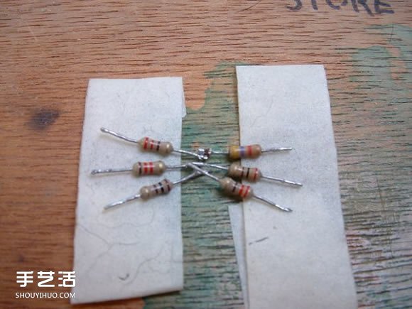 电路板电子元件变废为宝 DIY手工制作小蜘蛛(图5) 电路板电子元件变废为宝 DIY手工制作小蜘蛛(图5)