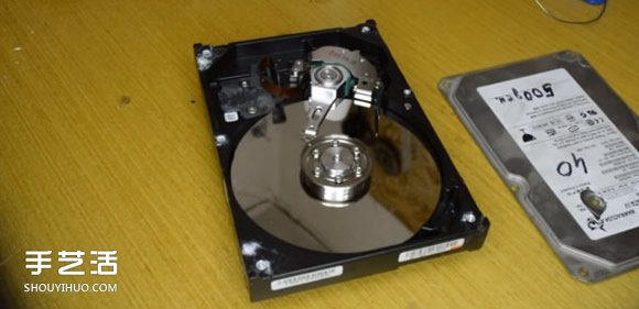小发明:用硬盘碟片和光盘制作反重力小玩具(图2) 小发明:用硬盘碟片和光盘制作反重力小玩具(图2)