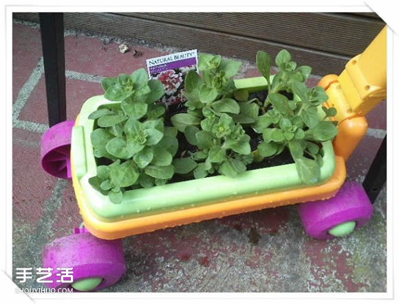 铁架DIY花盆架子图解 旧玩具废物利用做花盆架(图13) 铁架DIY花盆架子图解 旧玩具废物利用做花盆架(图13)
