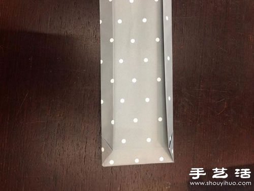 手工折纸制作经典的礼品包装袋(图11) 手工折纸制作经典的礼品包装袋(图11)