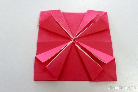 纸绣球的做法 折纸绣球花手工制作图解教程(图8) 纸绣球的做法 折纸绣球花手工制作图解教程(图8)
