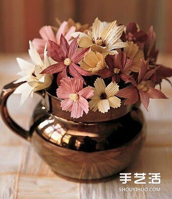 玉米叶制作花朵的方法 玉米叶DIY仿真花教程(图1) 玉米叶制作花朵的方法 玉米叶DIY仿真花教程(图1)