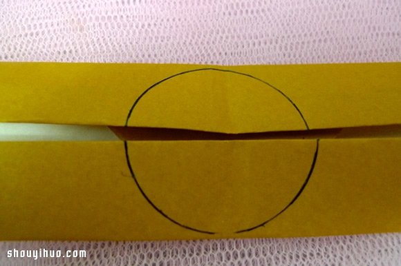 戒指的折法步骤图解 手工折纸手表图解教程(图8) 戒指的折法步骤图解 手工折纸手表图解教程(图8)