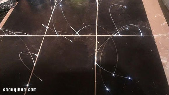 光纤创意DIY:把地板变成星光点点的夜空(图4) 光纤创意DIY:把地板变成星光点点的夜空(图4)