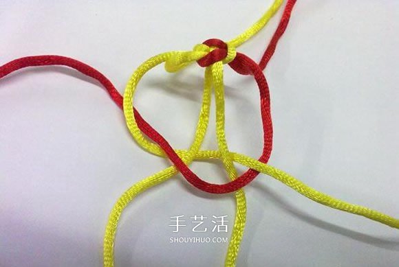 心形同心结怎么编图解 情人节爱心的编织方法(图7) 心形同心结怎么编图解 情人节爱心的编织方法(图7)