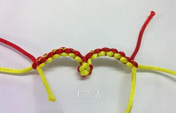 心形同心结怎么编图解 情人节爱心的编织方法(图9) 心形同心结怎么编图解 情人节爱心的编织方法(图9)
