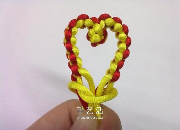 心形同心结怎么编图解 情人节爱心的编织方法(图11) 心形同心结怎么编图解 情人节爱心的编织方法(图11)
