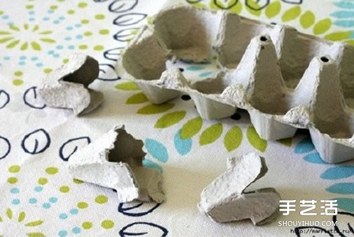 蛋托玫瑰花装饰手工制作 即使婚礼上都可以用(图2) 蛋托玫瑰花装饰手工制作 即使婚礼上都可以用(图2)