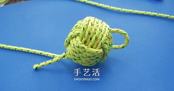 绳子编织球体的方法 怎么用绳编圆球小挂件(图10) 绳子编织球体的方法 怎么用绳编圆球小挂件(图10)