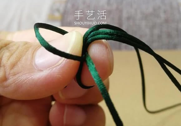 桃花结手链编法图解教程从头到尾(图7) 桃花结手链编法图解教程从头到尾(图7)