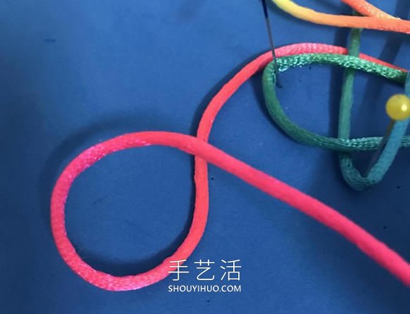 蝴蝶结的编法步骤图解教程(图11) 蝴蝶结的编法步骤图解教程(图11)