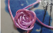 吉祥结玫瑰花手工制作(图6) 吉祥结玫瑰花手工制作(图6)