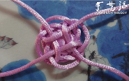 吉祥结玫瑰花手工制作(图8) 吉祥结玫瑰花手工制作(图8)