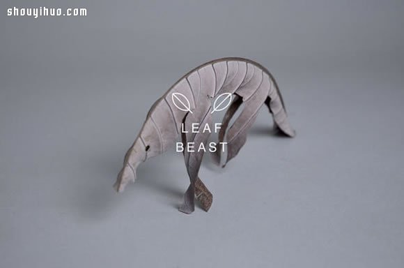 干枯树叶手工制作成各种生动逼真的动物(图2) 干枯树叶手工制作成各种生动逼真的动物(图2)