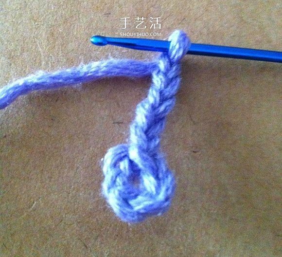 两层双色五瓣花的钩法 手工钩针编织五角星花(图3) 两层双色五瓣花的钩法 手工钩针编织五角星花(图3)